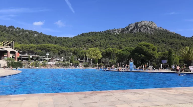 Camping Castell Montgri