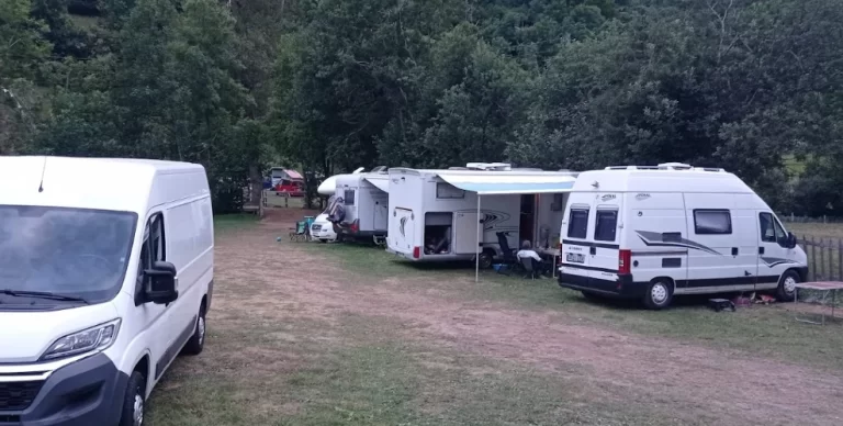 Camping Lagos De Somiedo