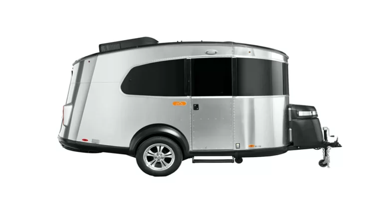 Caravana Airstream Basecamp